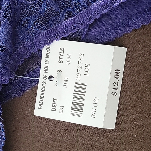 Frederick's panties Large - Picture 3 of 3